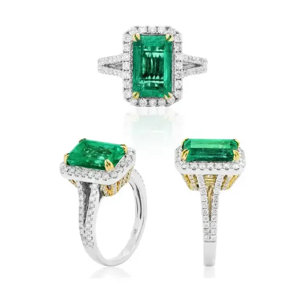Lab grown emerald gemstone